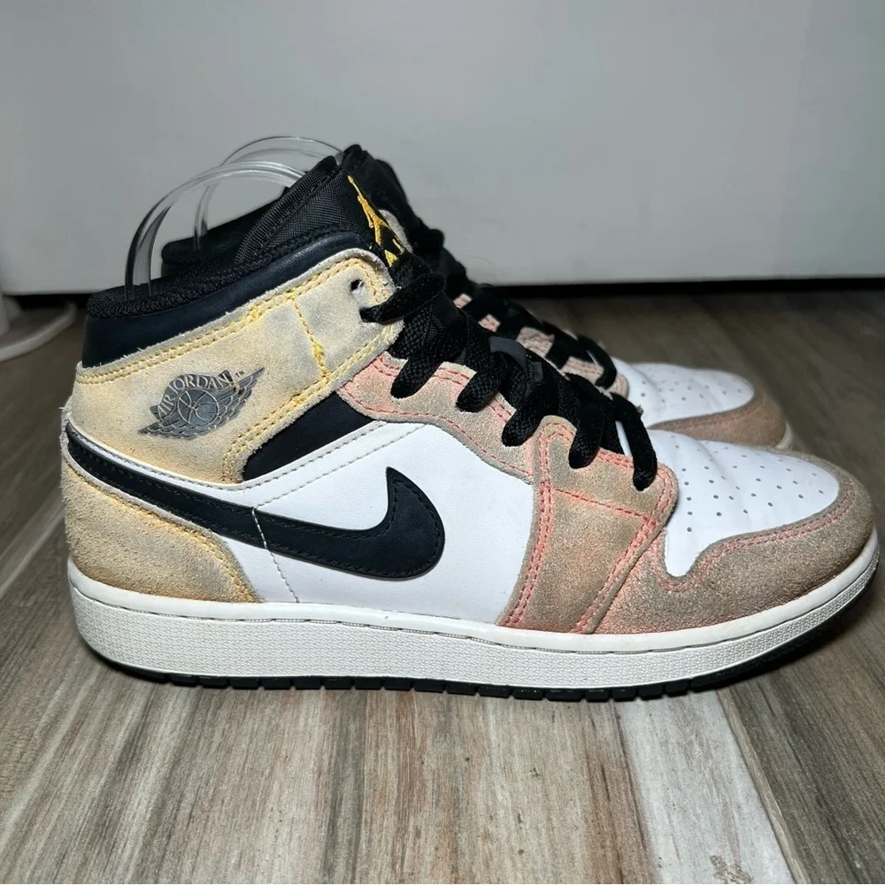 Nike Air Jordan 1 Mid SE GS Shoes ‘Flight Club’ Yellow & Orange Youth 6Y